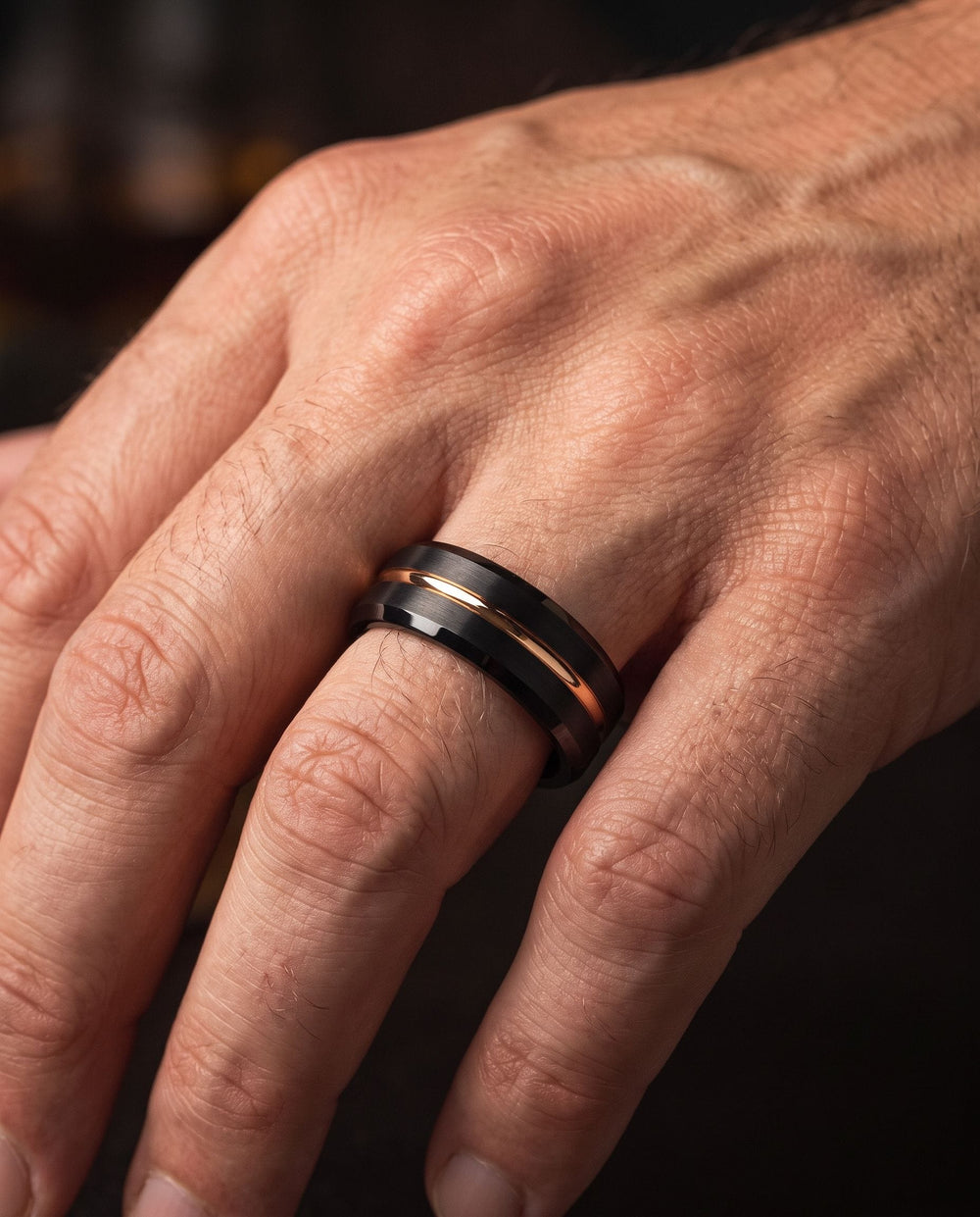 Theseus ring onhand